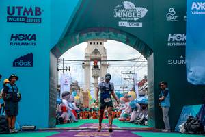 BIB: 
                            <button type="button" onclick="openModal(24869117)" class="btn btn-primary btn-sm float-right btn-popup" data-toggle="modal" data-target=".modal-high-quality">
                        <i class="fas fa-shopping-cart"></i> Add to Cart
                    </button>
                                            <button type="button" onclick="isThisMe(24869117, true)" class="btn btn-success btn-sm float-right btn-popup btn-isme hidden" data-toggle="tooltip" data-placement="bottom" title="นี่คือรูปของคุณใช่ไหม คลิกที่นี่เพื่อเอาเข้าอัลบั้ม">
                        <i class="fas fa-plus"></i> Add to album
                    </button>
                    <button type="button" onclick="isThisMe(24869117, false)" class="btn btn-warning btn-sm float-right btn-popup btn-isnotme hidden">
                        <i class="fas fa-ban"></i> Remove from album
                    </button>